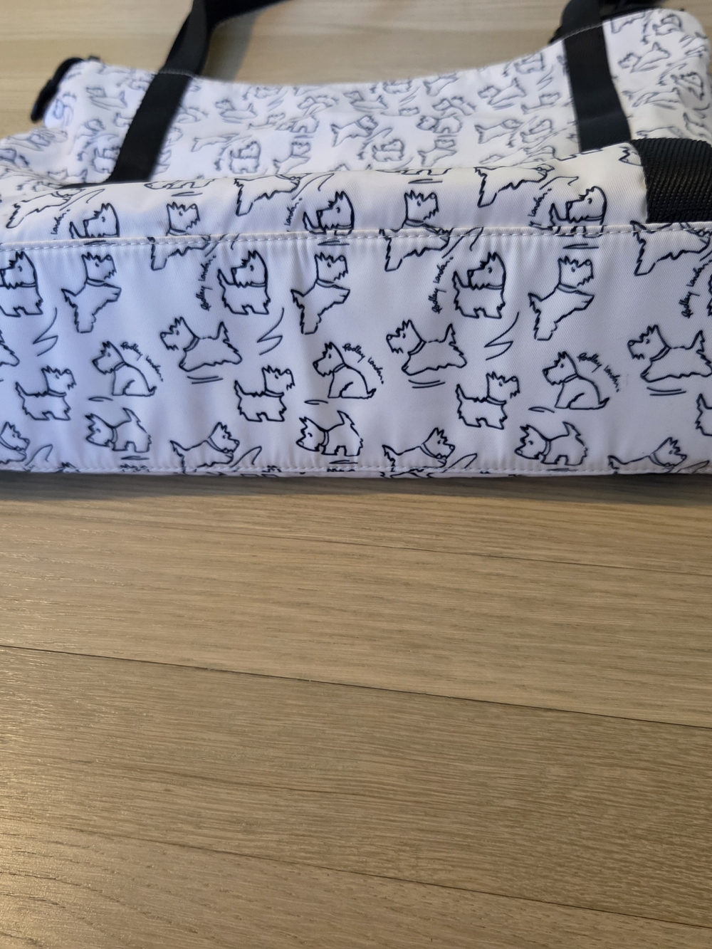 RADLEY LONDON White Tote with Black Scottie Print and Red Trim - Picture 5 of 12